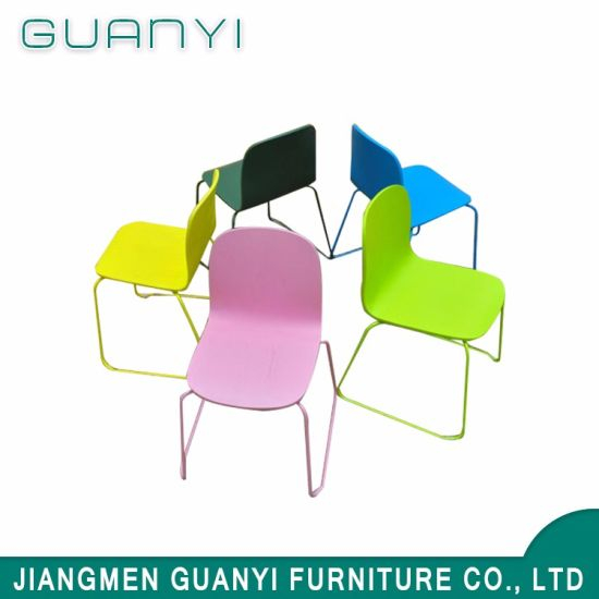 Simple diseño moderno de acero inoxidable patas de metal con alto contenido de madera apilable silla de comedor de madera2